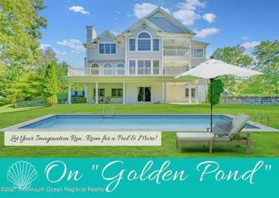 Home For Sale in Wall, New Jersey