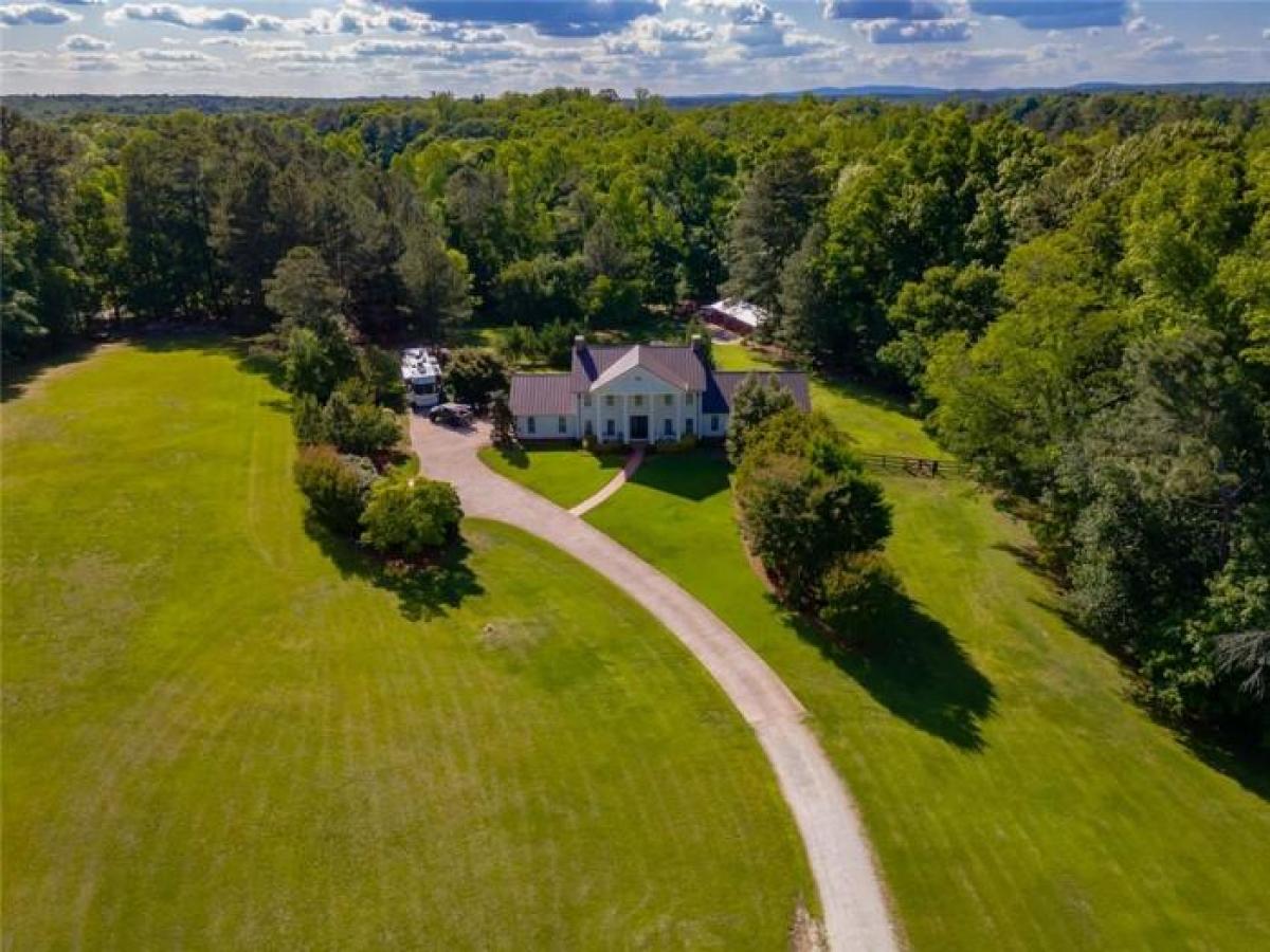 Picture of Home For Sale in Milton, Georgia, United States