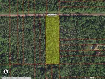 Residential Land For Sale in Naples, Florida