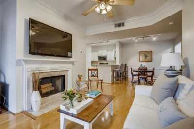 Apartment For Sale in Atlanta, Georgia