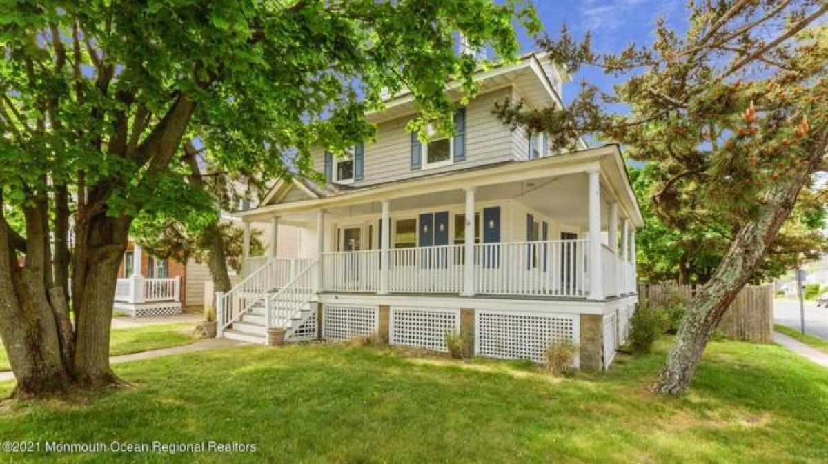 Picture of Home For Sale in Bay Head, New Jersey, United States