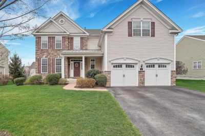 Home For Sale in East Fishkill, New York