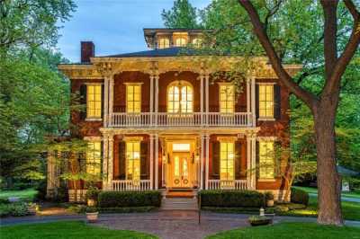 Home For Sale in Lake Saint Louis, Missouri