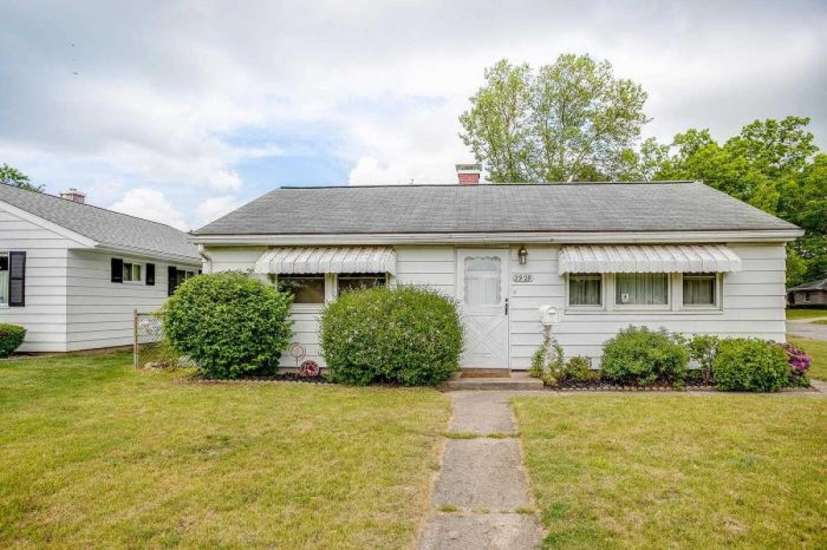 Picture of Residential Land For Sale in South Bend, Indiana, United States