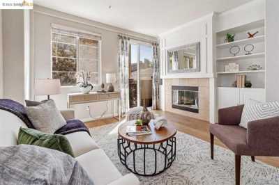 Home For Sale in Hayward, California