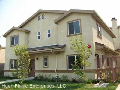 Apartment For Rent in Van Nuys, California