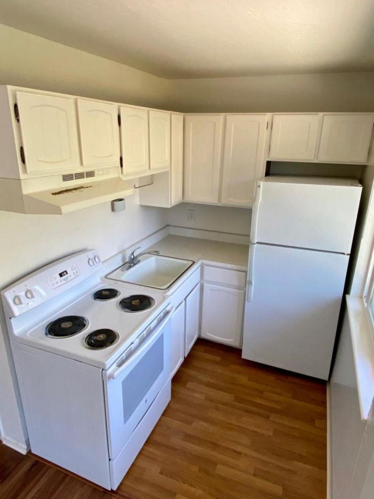 Picture of Apartment For Rent in El Granada, California, United States
