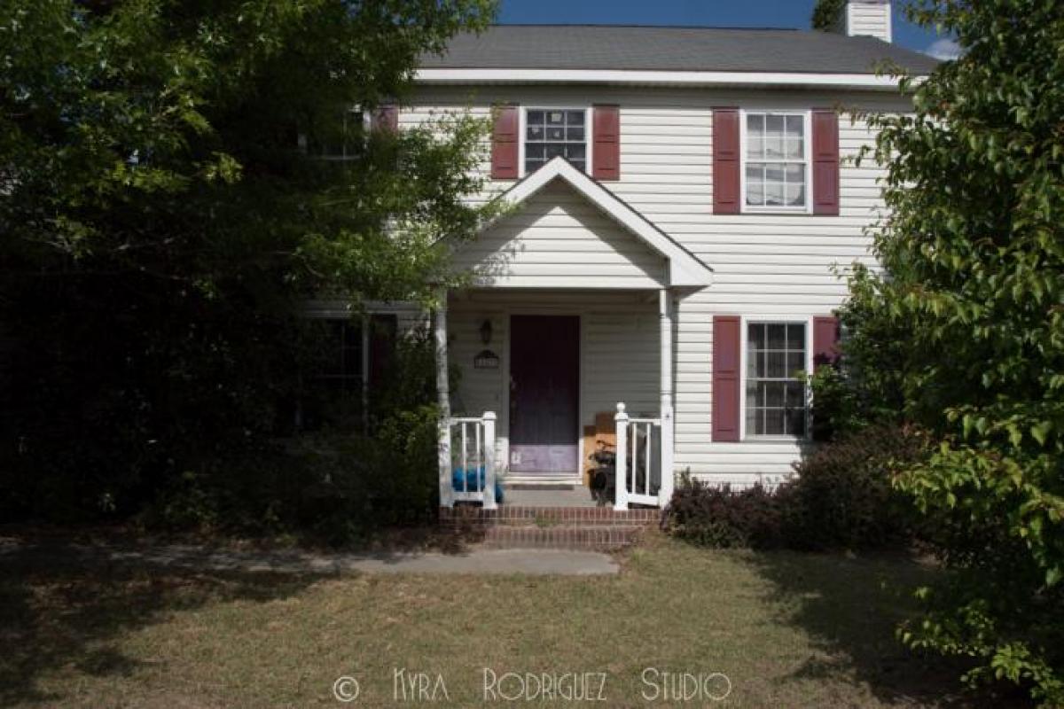 Picture of Home For Sale in Sanford, North Carolina, United States