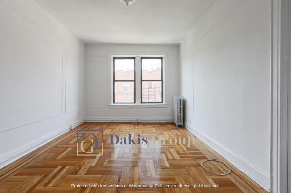 Picture of Condo For Rent in Queens, New York, United States