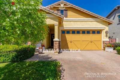 Home For Rent in Gilbert, Arizona