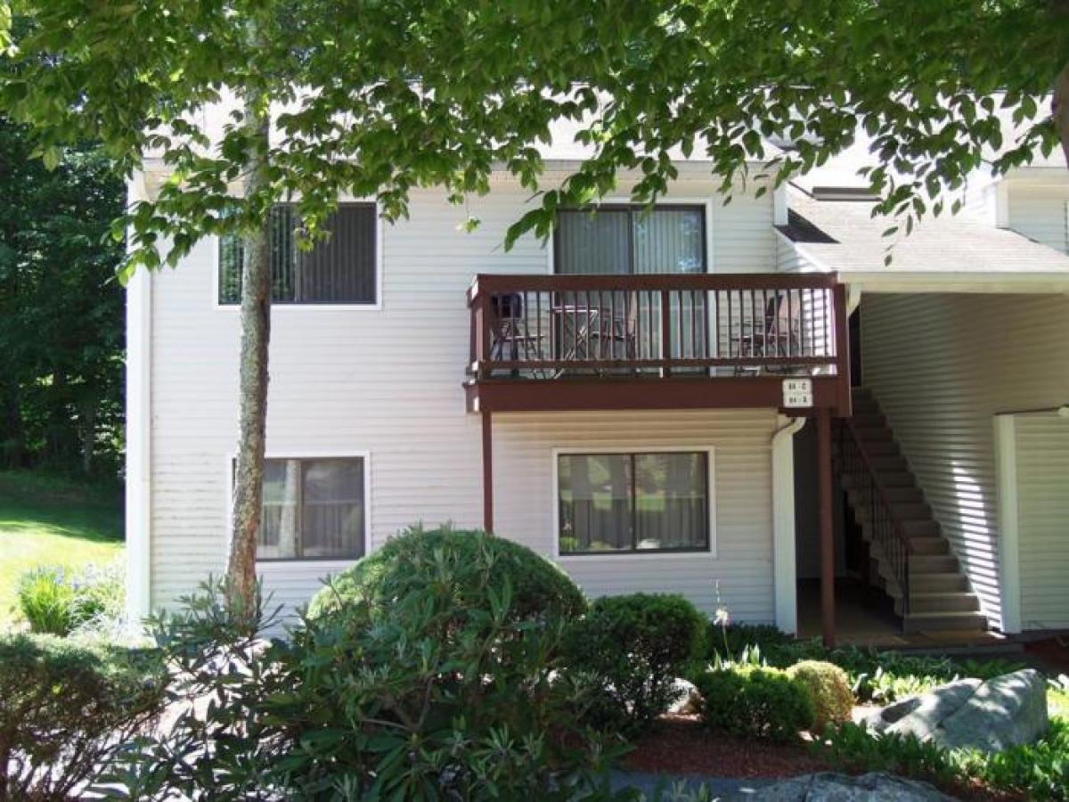 Picture of Home For Sale in Yorktown Heights, New York, United States