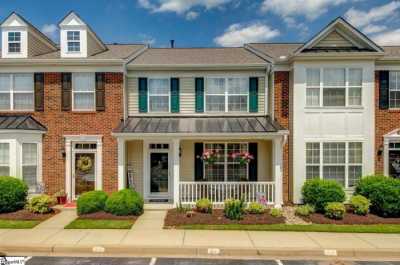 Home For Sale in Greer, South Carolina