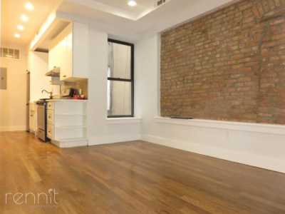 Apartment For Rent in 