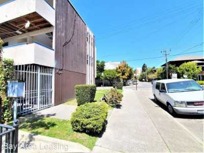 Apartment For Rent in Berkeley, California