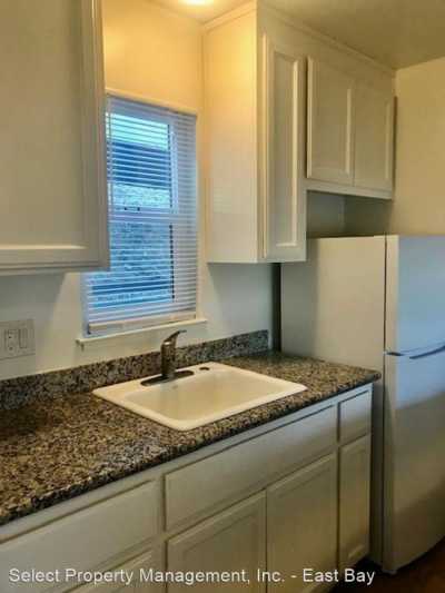 Apartment For Rent in 