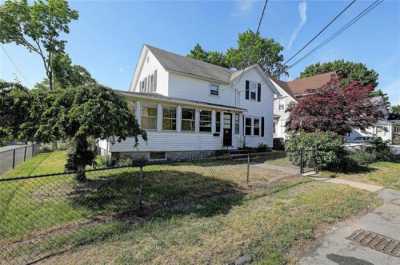Home For Sale in Warwick, Rhode Island
