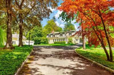 Home For Sale in Chappaqua, New York