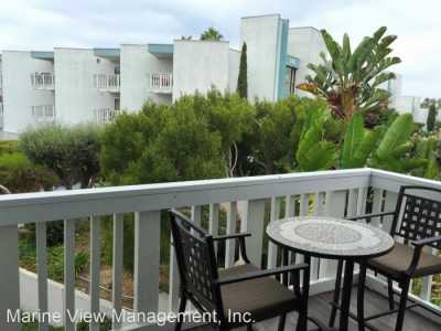 Apartment For Rent in Redondo Beach, California