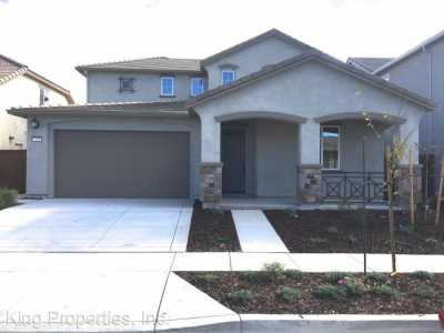 Home For Rent in Woodland, California