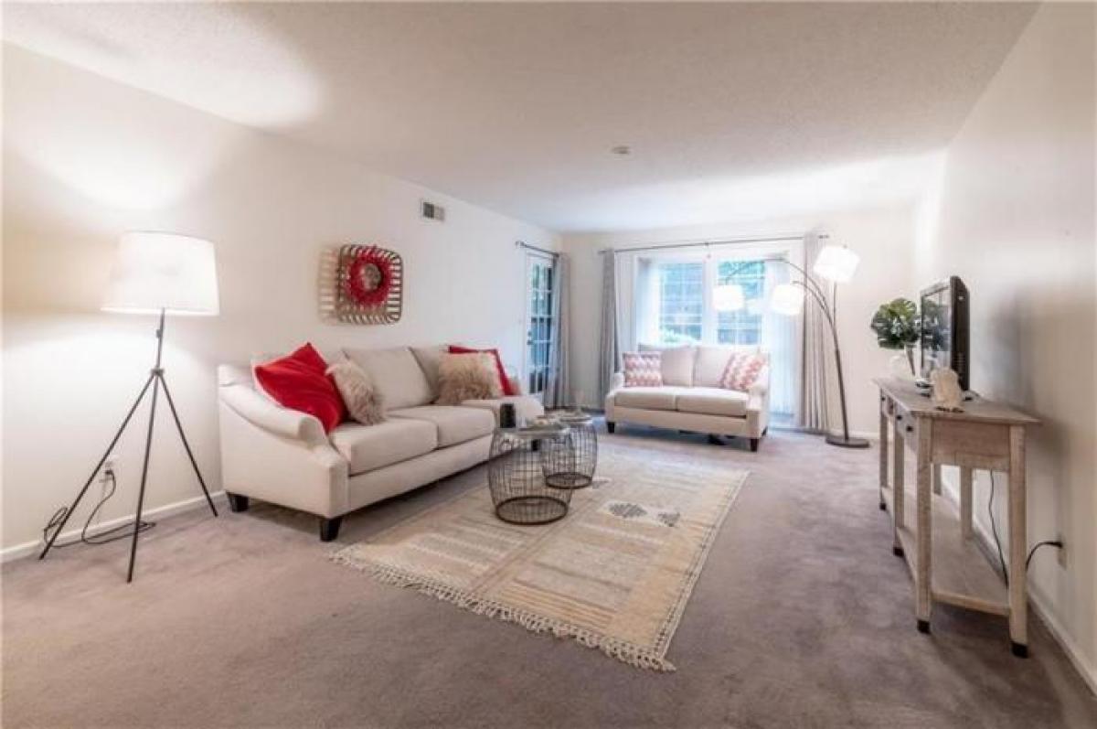 Picture of Apartment For Sale in Sandy Springs, Georgia, United States