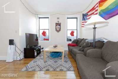 Apartment For Rent in Allston, Massachusetts