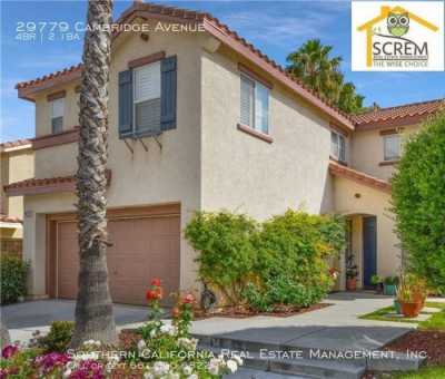 Home For Rent in Castaic, California