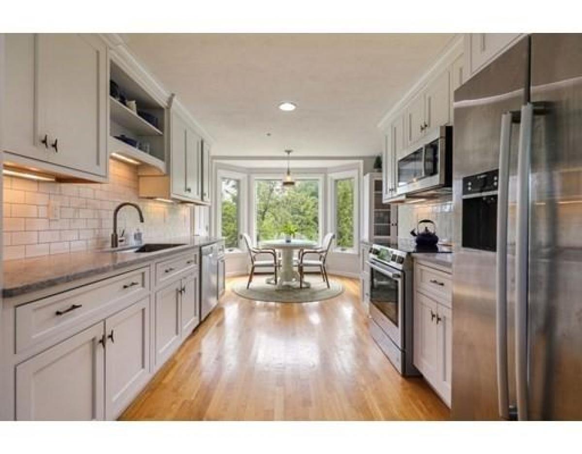 Picture of Condo For Sale in Cohasset, Massachusetts, United States