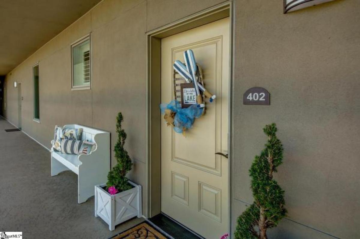 Picture of Home For Sale in Anderson, South Carolina, United States