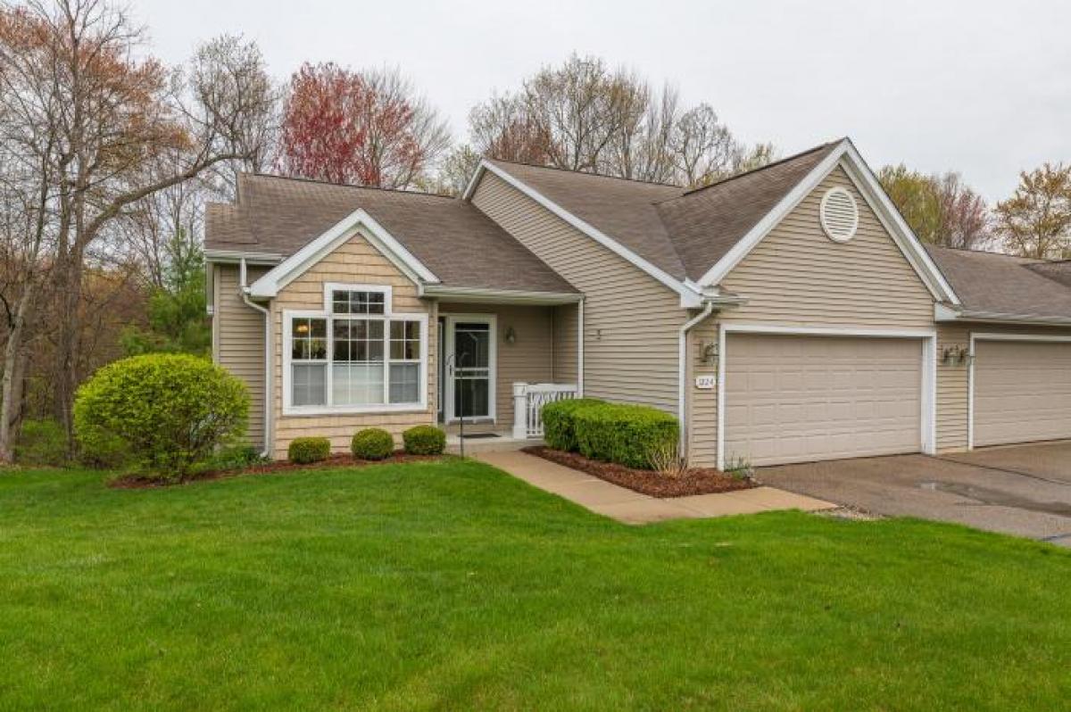 Picture of Condo For Sale in Kalamazoo, Michigan, United States