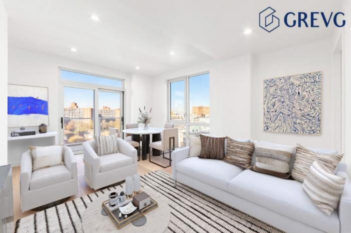 Picture of Condo For Sale in Rego Park, New York, United States