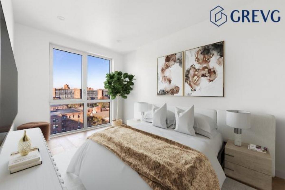 Picture of Condo For Sale in Rego Park, New York, United States