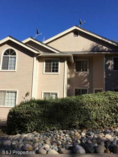 Apartment For Rent in Auburn, California