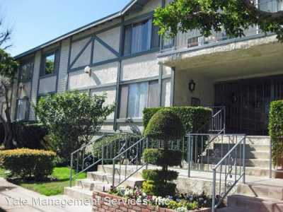 Apartment For Rent in 