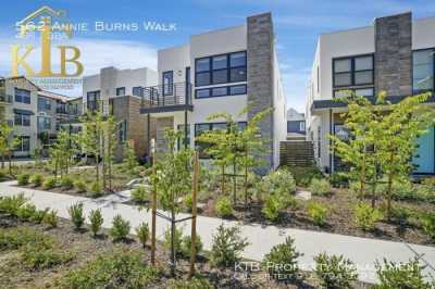 Home For Rent in Sacramento, California