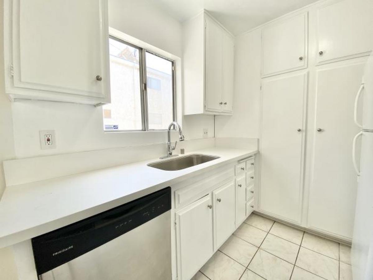 Picture of Apartment For Rent in Santa Monica, California, United States
