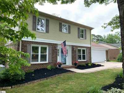 Home For Sale in Greer, South Carolina