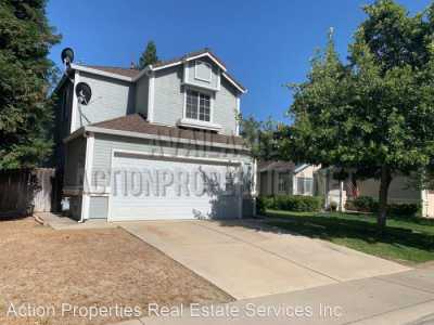 Home For Rent in Antelope, California