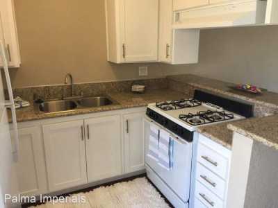 Apartment For Rent in Downey, California