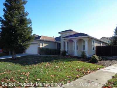 Home For Rent in Plumas Lake, California
