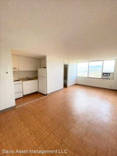 Home For Rent in Pearl City, Hawaii
