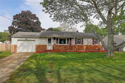Home For Sale in Warwick, Rhode Island
