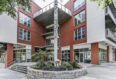 Condo For Sale in Atlanta, Georgia