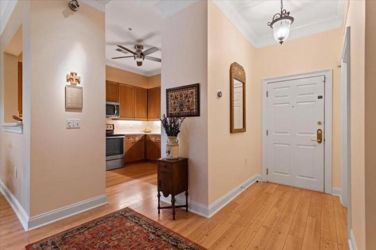 Picture of Condo For Sale in Atlanta, Georgia, United States