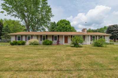 Home For Sale in Portage, Michigan