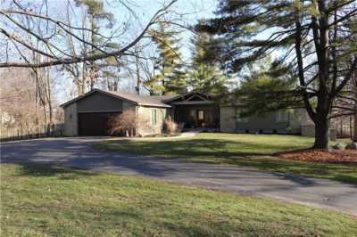 Home For Sale in Zionsville, Indiana