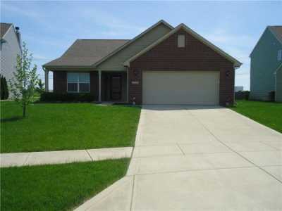 Home For Sale in Greenwood, Indiana