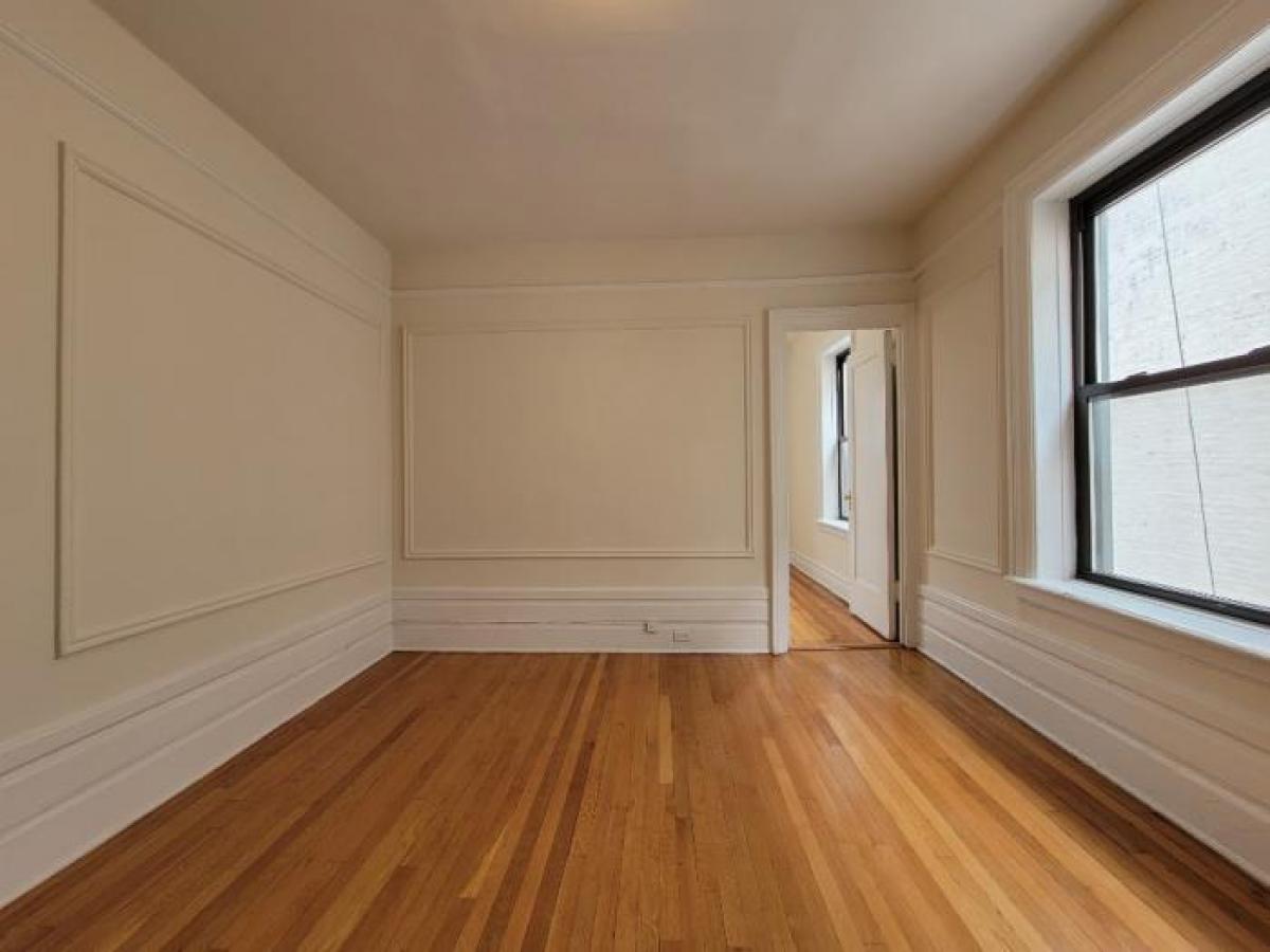 Picture of Apartment For Rent in Astoria, New York, United States