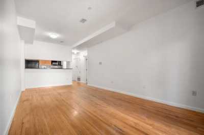 Condo For Sale in Brooklyn, New York