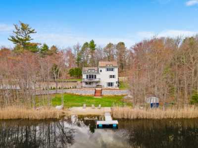 Home For Sale in Glocester, Rhode Island