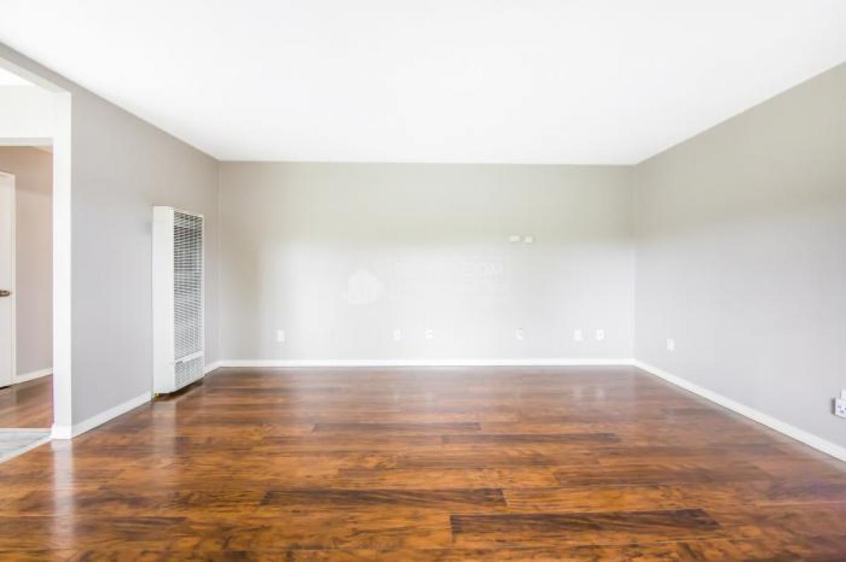 Picture of Condo For Rent in Oakland, California, United States